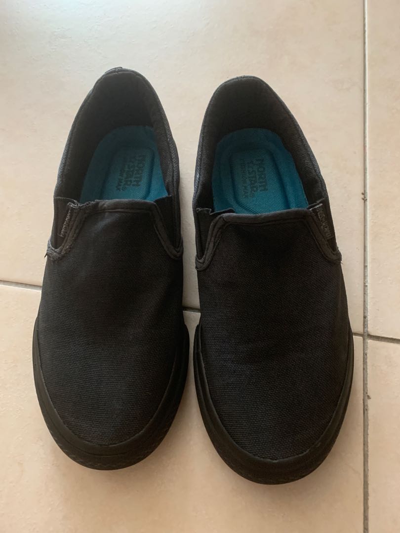 North Star School Shoe, Men's Fashion, Footwear, Casual shoes on Carousell