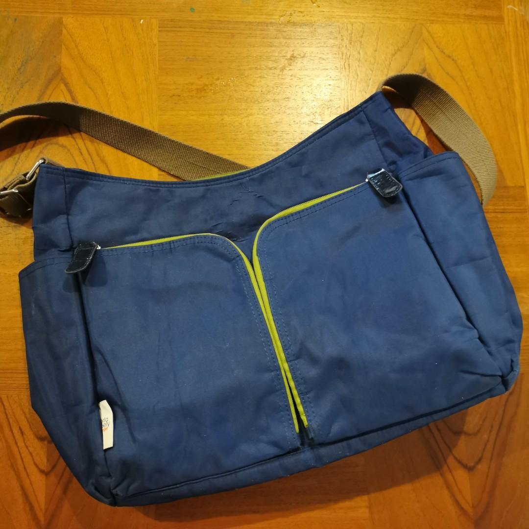 Oria Kelly for Target baby bag navy blue with green accent, Women's Fashion, Bags & Wallets