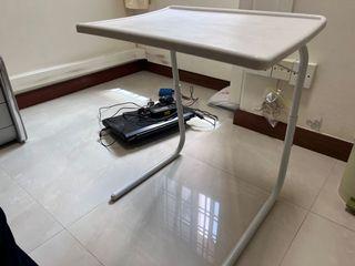Portable White table, can use for laptop or eating (adjustable height) - 2 sets
