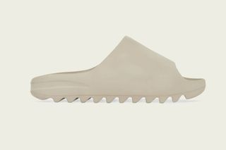 (Category: ) located in . Submitted by loveshoes_ (Listing ID 1169013392, Image 1). Description: .