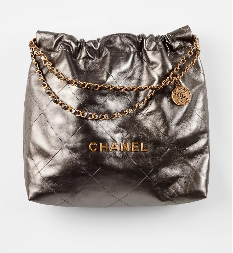 RARE! Chanel 22 bag small sz