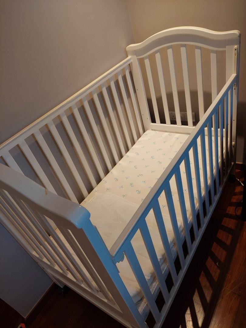 Cambridge cot bed cheap