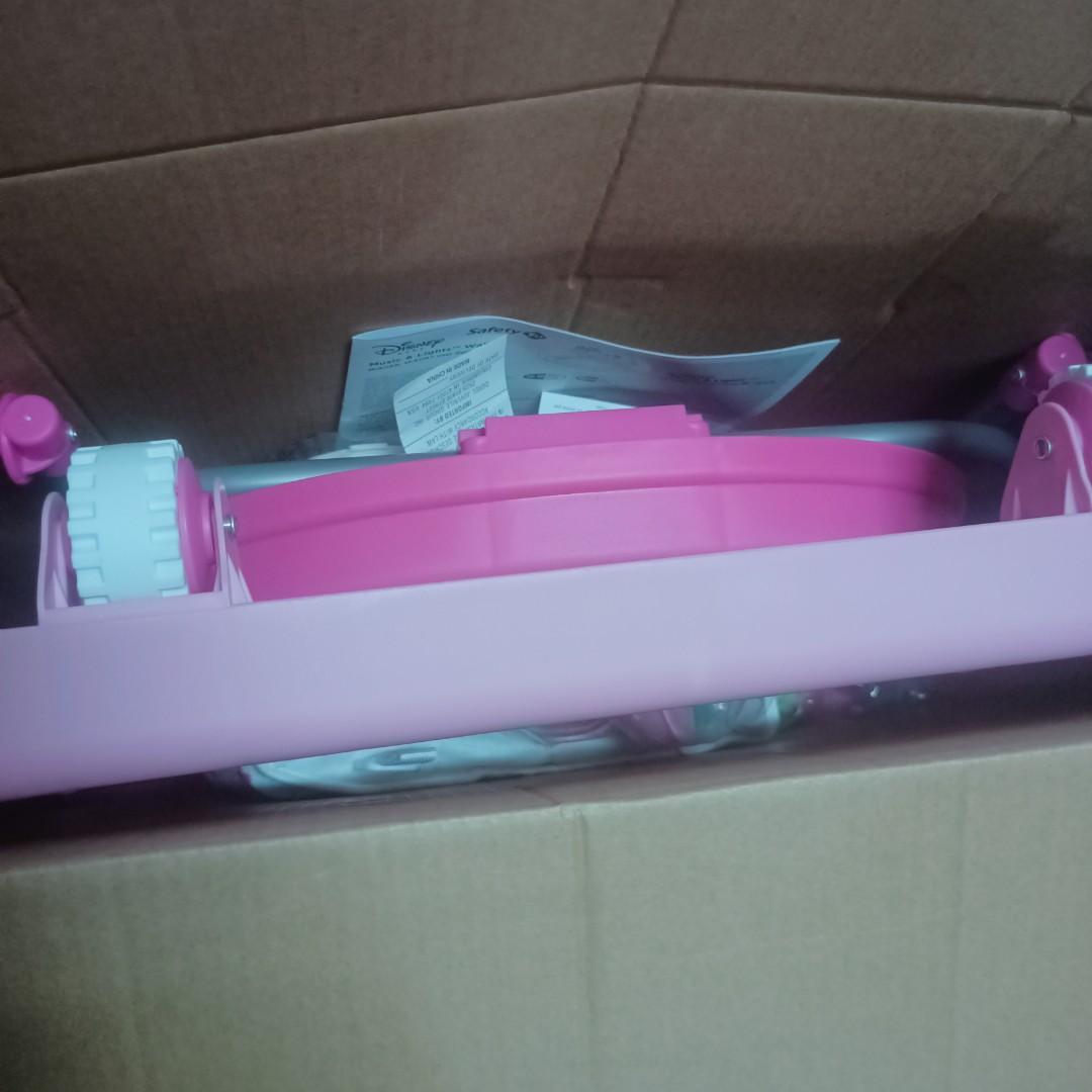 Safety 1st Disney Baby Walker Minnie Mouse, Babies & Kids, Infant