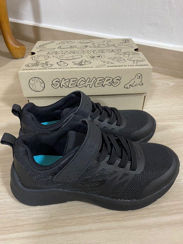 Girls black top sketchers