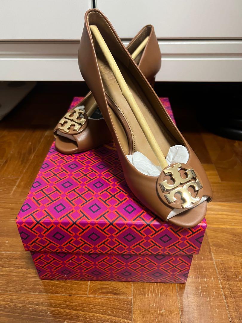 Tory burch hotsell closed toe wedges