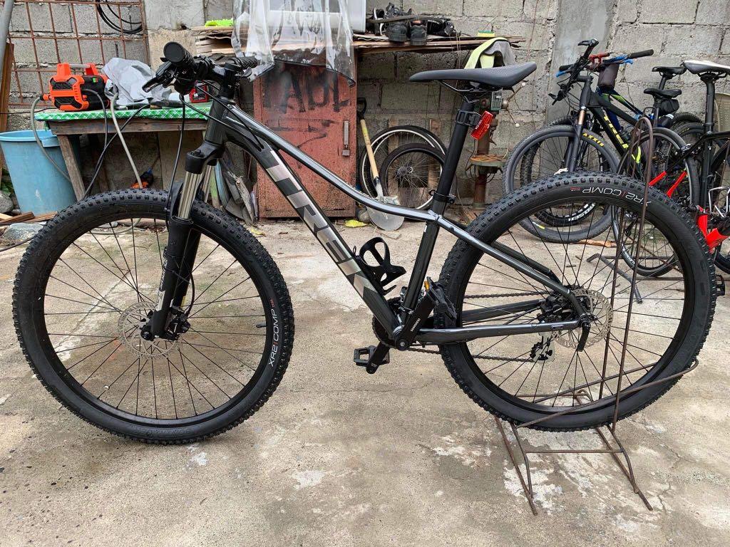 Trek marlin hotsell 7 wsd 2019