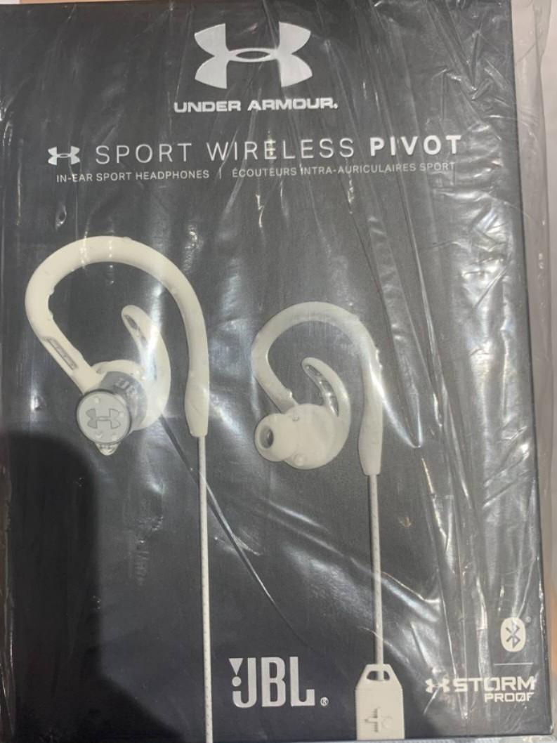 UA JBL Sport Wireless Pivot Earpiece 