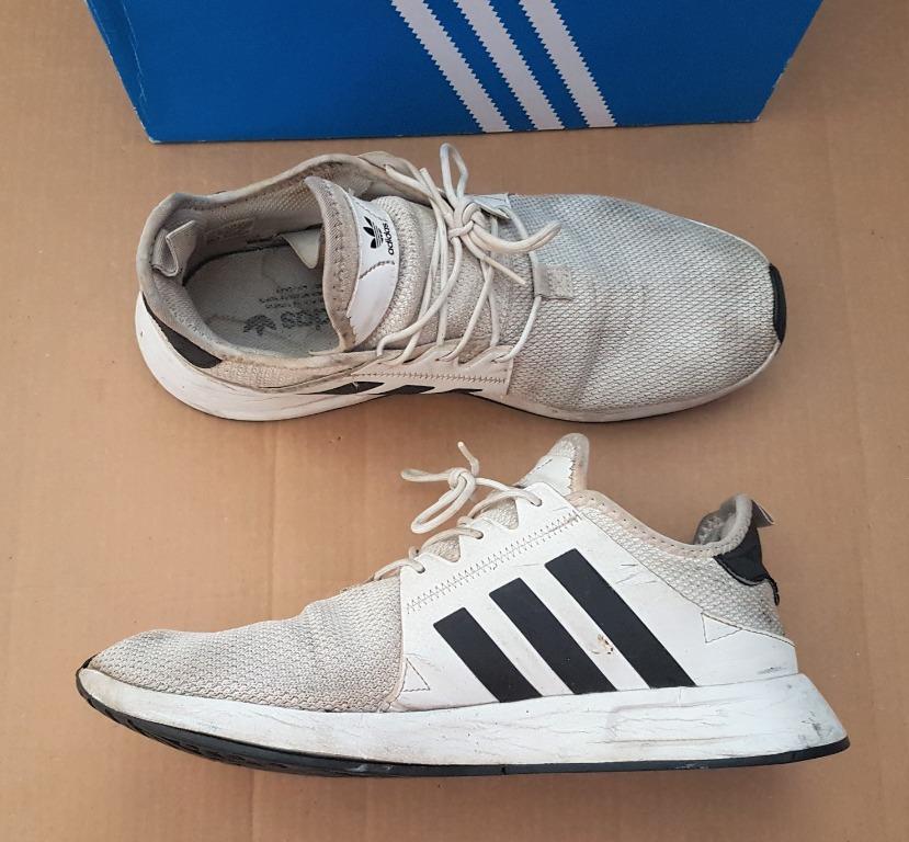 White shoes with 3 black stripes discount