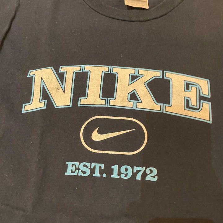 Vintage 2000s Classic Nike Logo Spell Out Navy Blue Shirt