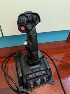 （分類：）位於 。 由 sgtraphael079 提交（商品編號 1168945191，圖片 1）。簡介： 。