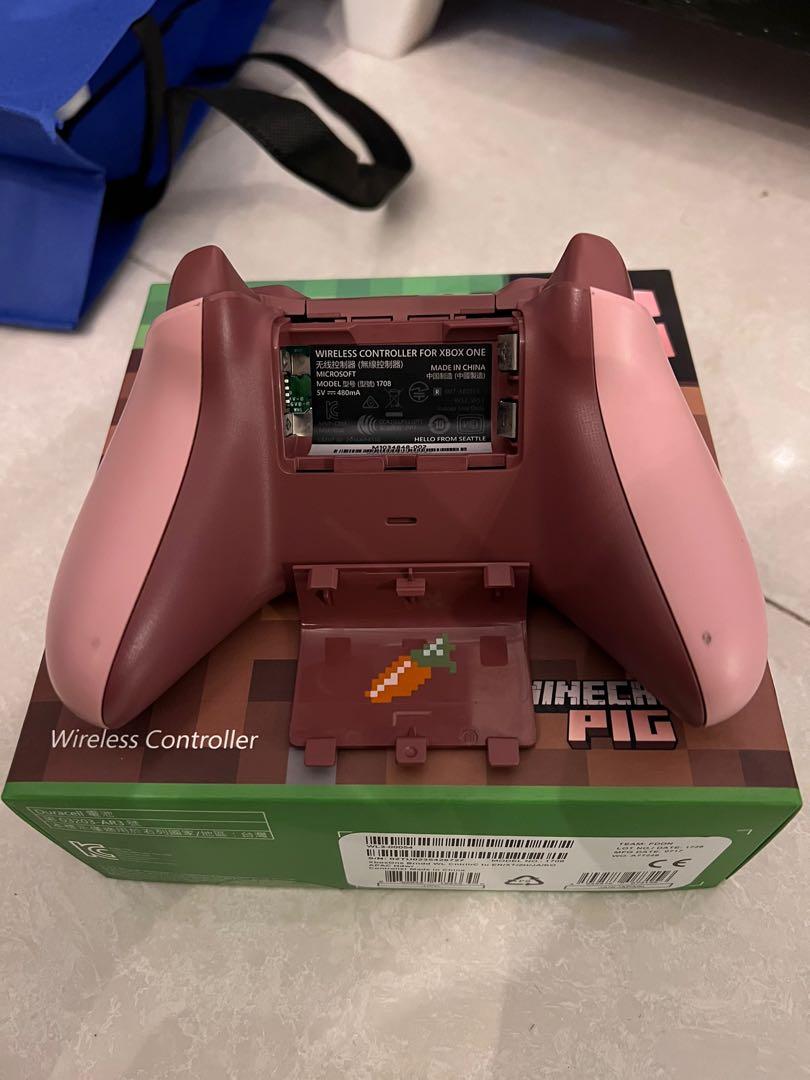 Xbox one shop s pig controller