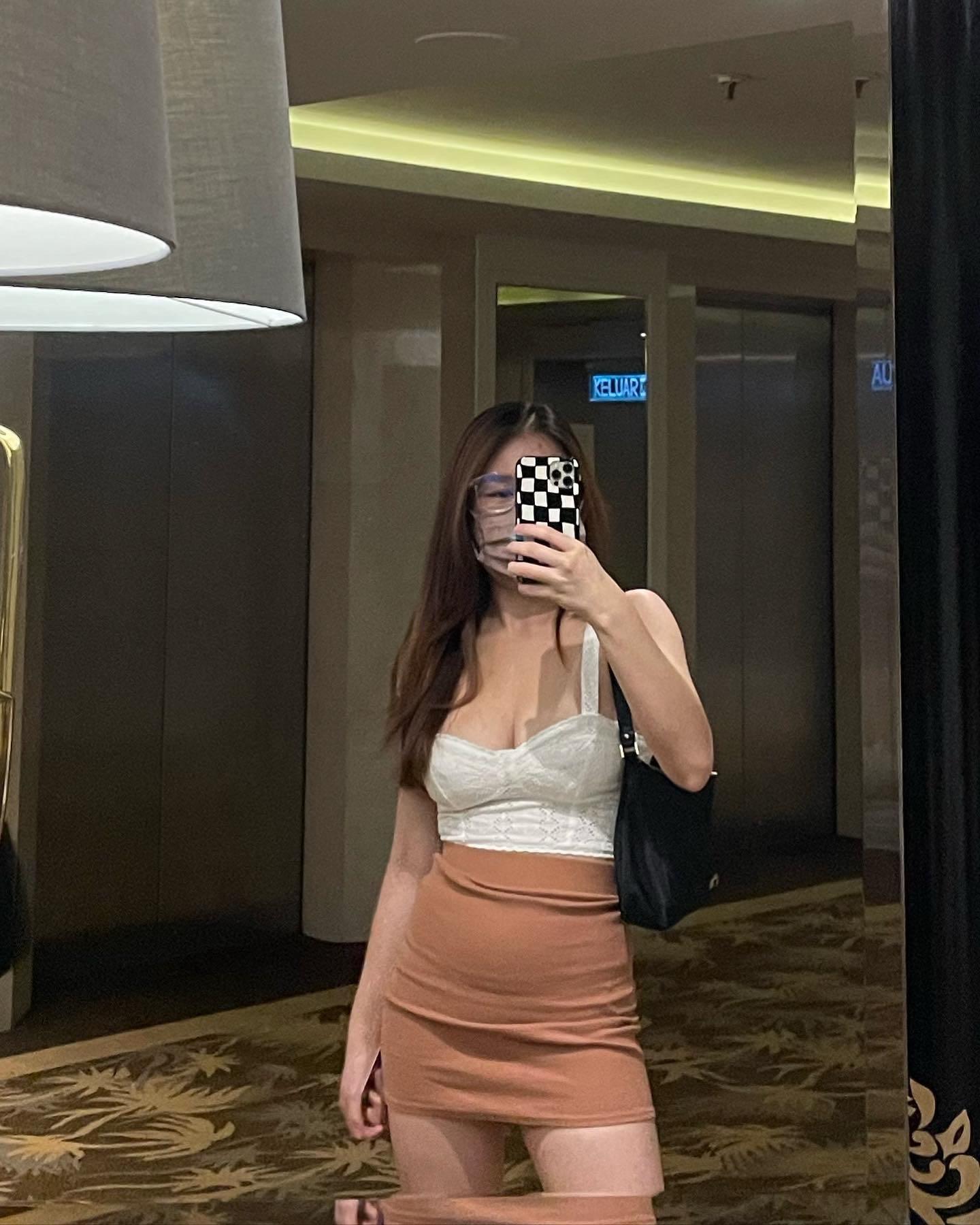 zara_bralette_top_1656254668_0a2808ec_progressive.jpg