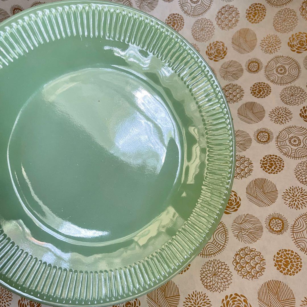 Broken goods FIRE KING 60's antique jade jade color transparent glass plate  plate tableware nostalgic - Shop Mr.Travel Genius Antique shop Plates &  Trays - Pinkoi