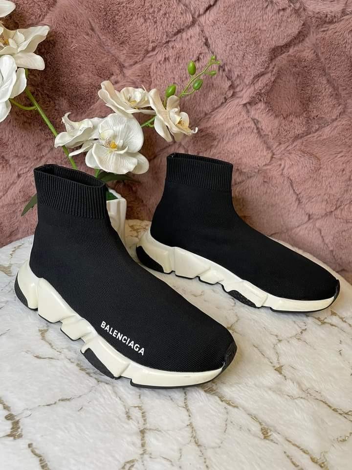 balenciaga trainers womens olive