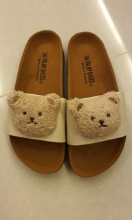 (Category: ) located in . Submitted by secret_closets (Listing ID 1169129369, Image 1). Description: .