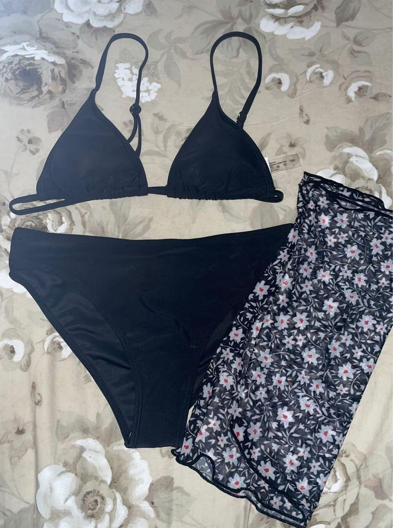 Black Bikini for Teens with cover-up (Category: Bikinis & Swimsuits) located in Paranaque City. Submitted by yachiki (Listing ID 1169211461, Image 2). Description: - size: 160 - RFS: too small - never used/new - perfect for petite girls - bought for ₱500, originally ₱730 - payo or payment first (no exemptions) - no to sensitive buyers.
