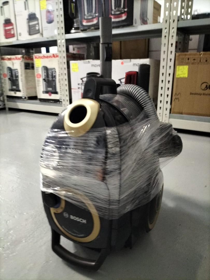 Bosch BAGLESS VACUUM CLEANER GS40 HEPA FILTER QUATTRO POWER SYSTEM, TV