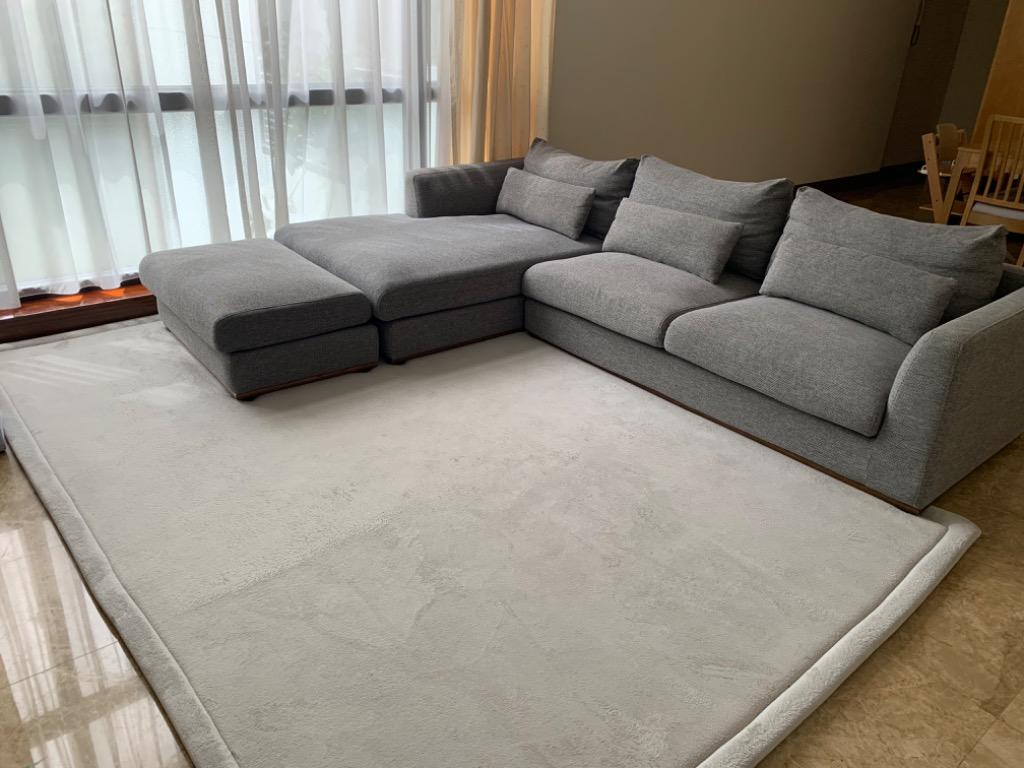 Castlery lounge 2024