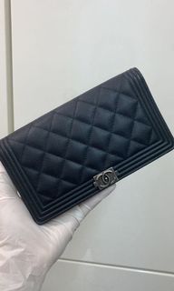 （分類：）位於 。 由 tiff.l 提交（商品編號 1169064809，圖片 1）。簡介： 。