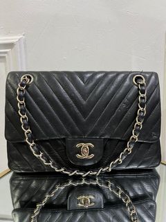 (Category: ) located in . Submitted by zaisypreloved (Listing ID 1169100303, Image 1). Description: .