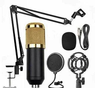 Condenser microphone with v8 sound card