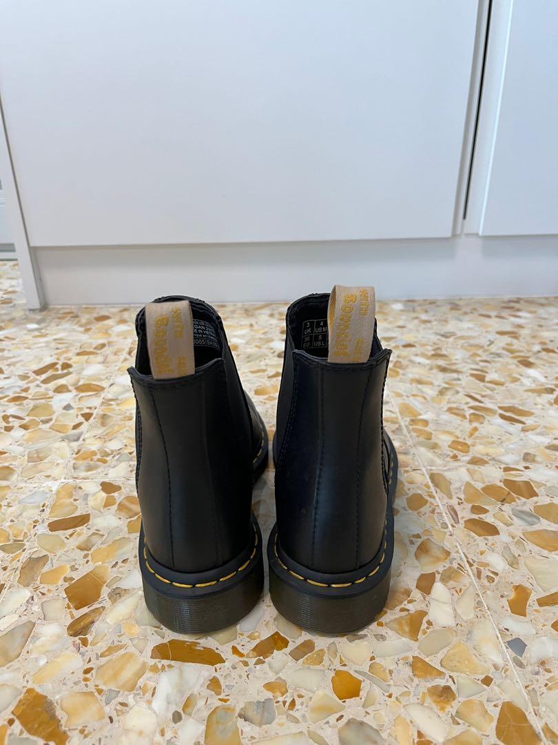 Chelsea dr martens vegan top
