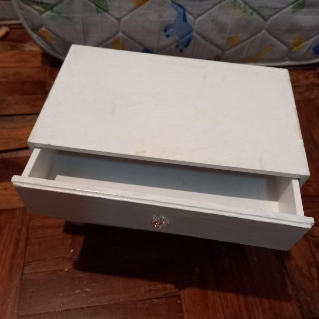 Drawer and Storage can be sold separately or as a pair (Category: Storage Boxes & Baskets) located in San Juan City. Submitted by gengux (Listing ID 1169215039, Image 2). Description: decent condition literal na what you see is what you get we're moving out only here for decluttering so just please check the photos for reference price is negotiable especially if also getting some from my other listings feel free to contact me 😊.