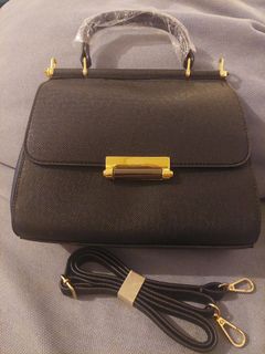 （分類：）位於 。 由 kckc_kc 提交（商品編號 1169184257，圖片 1）。簡介： 。