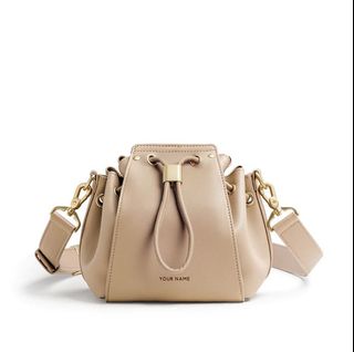 (Category: ) located in . Submitted by fawahpreloved (Listing ID 1169093884, Image 1). Description: .