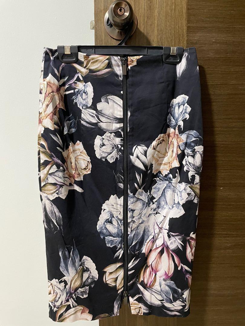 Portmans floral pencil best sale skirt