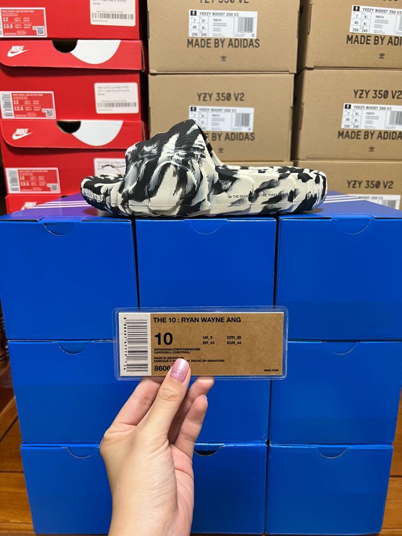 US 11] Adilette Slides 22 Carbon Aluminium, Men's Fashion, Footwear,  Sneakers on Carousell