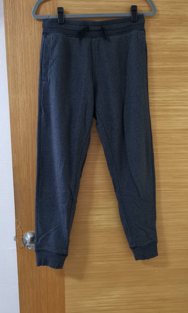 Giordano track pants, Men's Fashion 