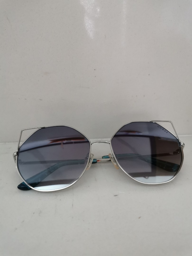 guess retro sunglasses