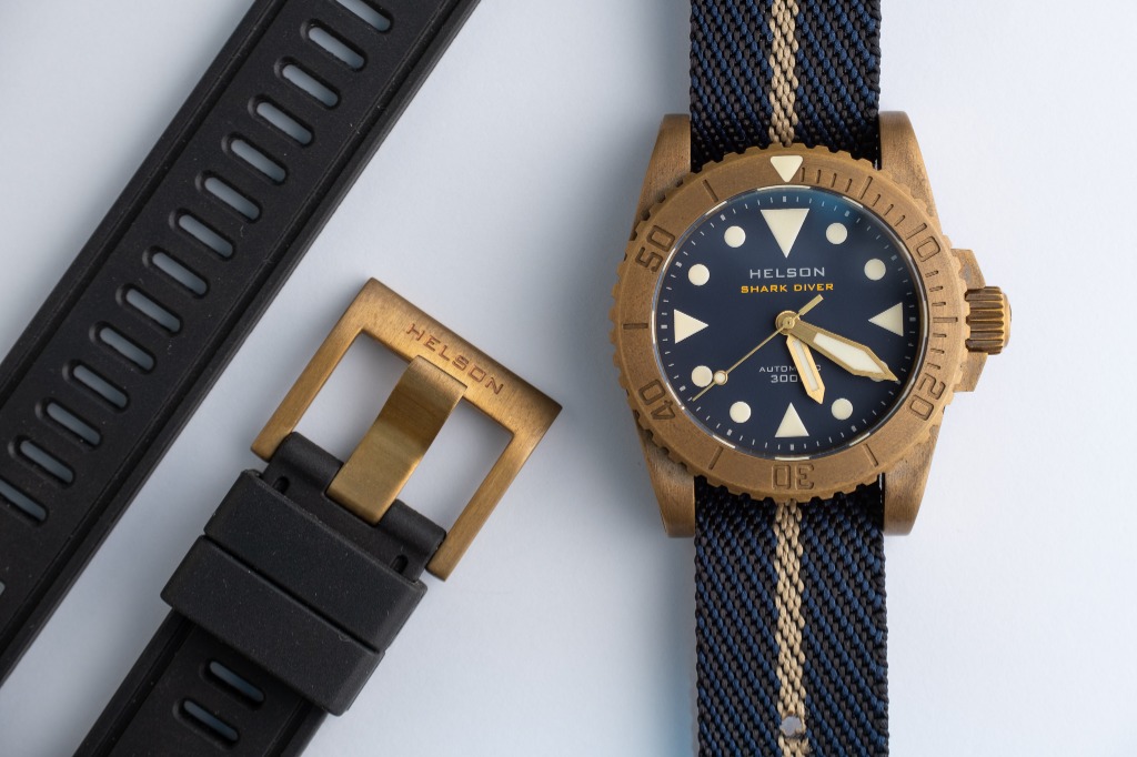 Brass discount divers watch