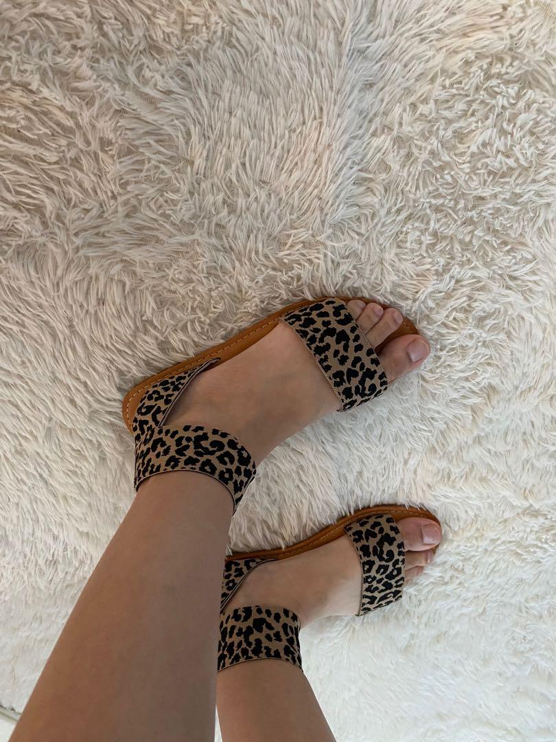 Leopard print sandals - Size35/36 (stretchable) - brand new!!!, Women's  Fashion, Footwear, Sandals on Carousell