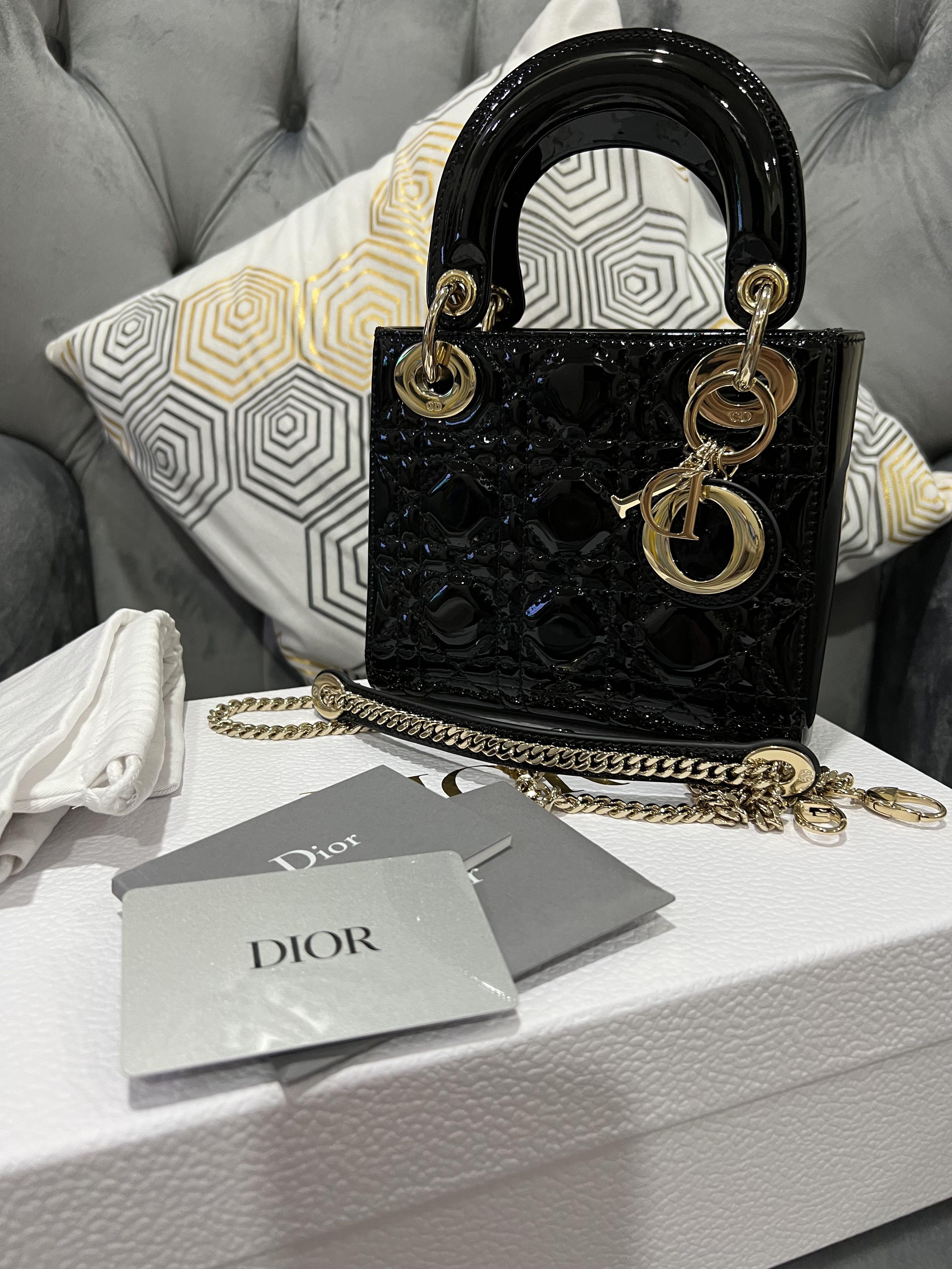 Mini lady dior black patent outlet