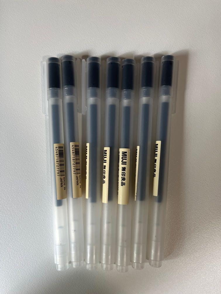 MUJI pens (black) with FREE muji pencil case, Hobbies & Toys