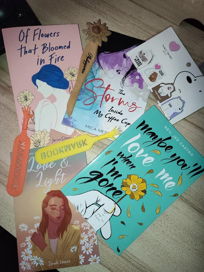 Of The Flowers That Bloomed in Fire, Hobbies & Toys, Books & Magazines