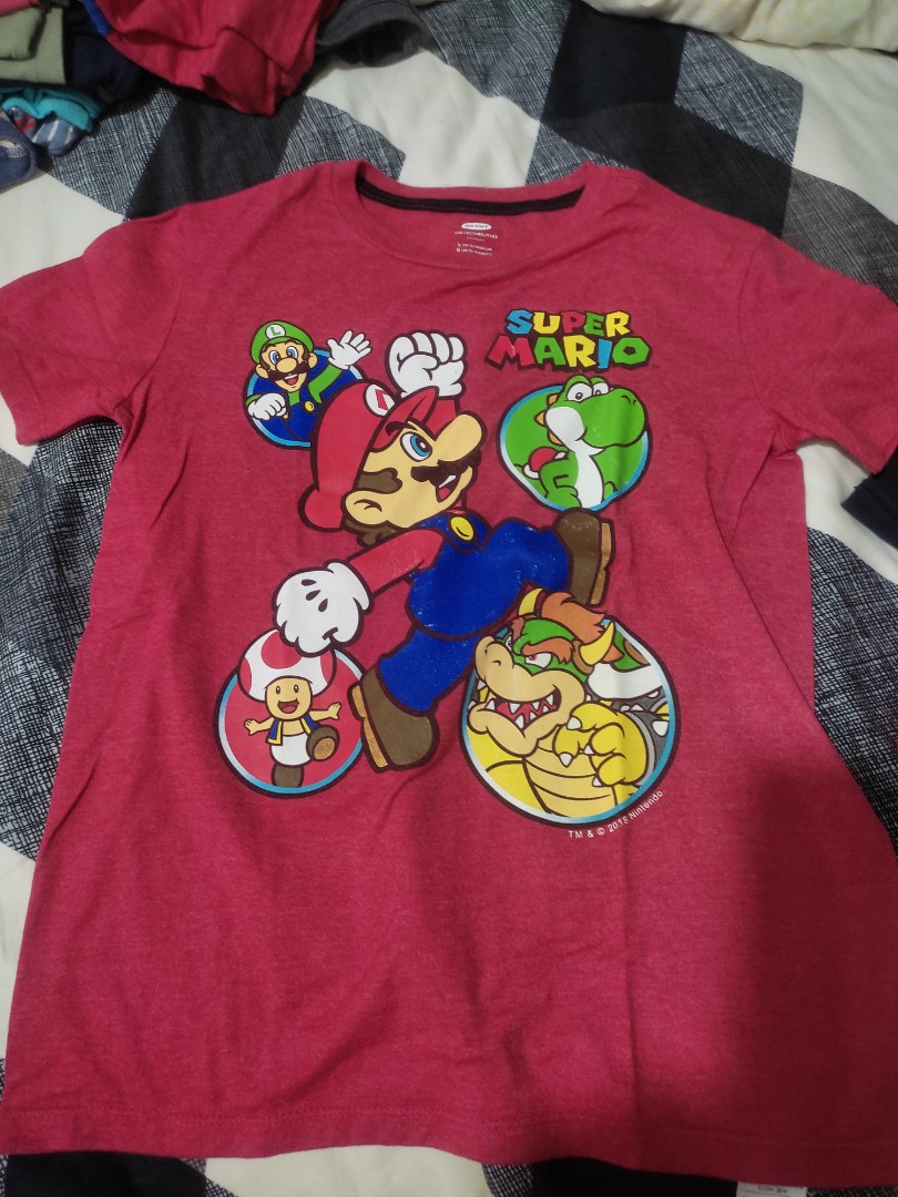 Super Mario Old Navy Collectabilitees 