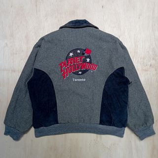 (Kategori: ) berada di . Dikirim oleh blacksmiththriftmart (ID iklan 1169182703, Gambar 1). Deskripsi: .