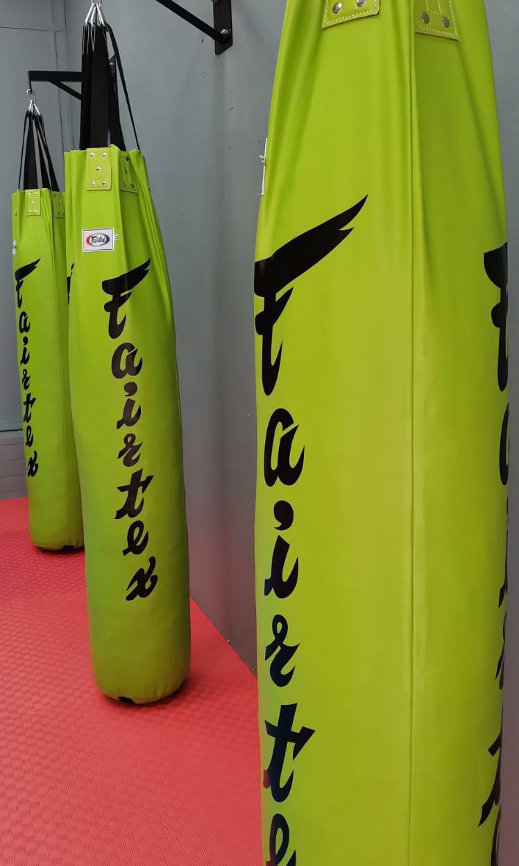 Original Leather Punching bag , Sports Equipment, Exercise & Fitness