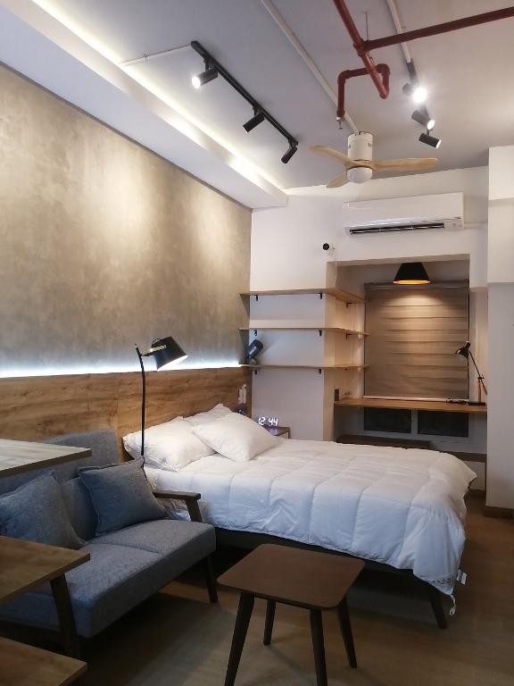 Victoria Sports Quezon City GMA Kamuning Timog Tomas Morato Muji