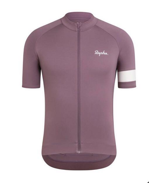 Rapha Men’s Core Jersey XS (Category: Activewear) located in Las Pinas. Submitted by fabbieb (Listing ID 1169182475, Image 1). Description: Rapha Core Jersey Men’s Xs New Violet See photos First 6 photos credit to Rapha site P4250 + sf Location: Parañaque City ✅grab/lalamove ✅fastrack - 3-5 business days for Mmla delivery ( expect delays) ✅book your preferred courier MOP: gcash bdo bpi ❌shopeelink ❌meet up If you have questions, please ask first 