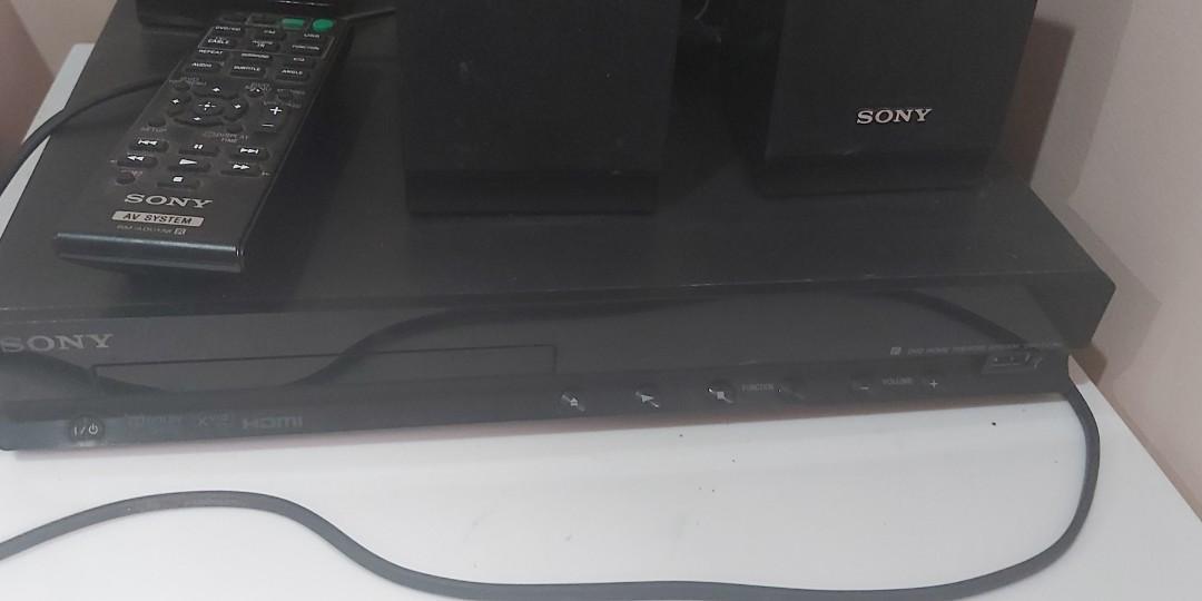Sony Home Theater System (DAV-TZ140) (Category: Soundbars, Speakers & Amplifiers) located in Manila. Submitted by olxph_jeffr6014 (Listing ID 1169091330, Image 3). Description: 5.1ch dolby surround, usb, cd/dvd player..