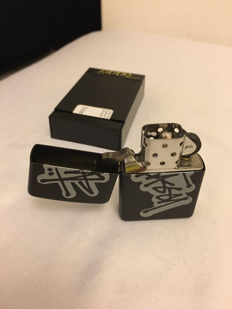 Stussy x Zippo, 名牌, 飾物及配件- Carousell