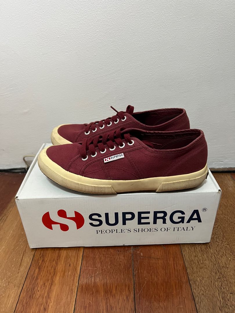 superga maroon