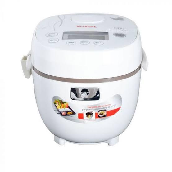 Tefal Mini digital rice cooker RK5001 (Category: Other Kitchen Appliances) located in Rizal. Submitted by zaldybanan (Listing ID 1169146355, Image 3). Description: okTefal Mini Digital RK5001 Expert in brown rice 420 watts, 4 cups capacity, intelligent cooking, 11 cooking functions with instant noodle program, 2.0mm/5 layer ceramic pot with diamond shape interior coating, 24 hrs delayed start, 24 hrs automatic keep warm, removable steam inner lid