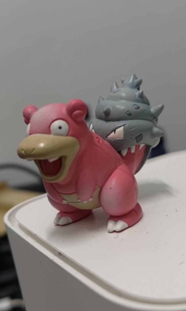 TOMY Nintendo Slowbro Pokemon Figure Hobbies Toys Toys Games