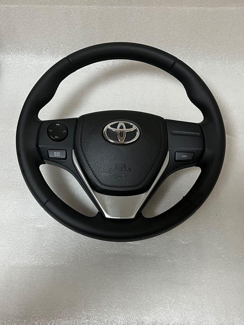 Toyota Yaris steering wheel, Auto Accessories on Carousell