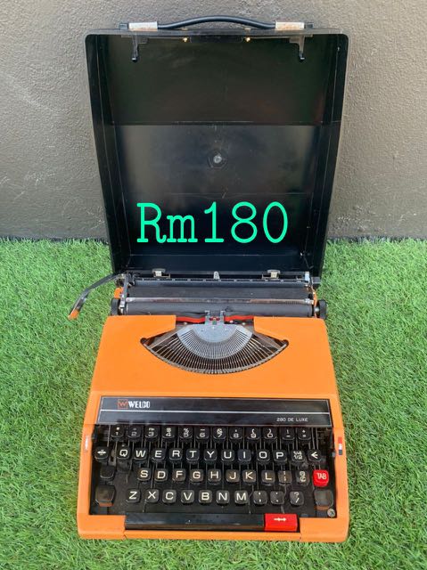 Typewriter, Everything Else, Others on Carousell